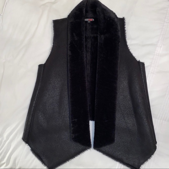 JUSTFAB Reversible Faux Fur Vest - Picture 5 of 8